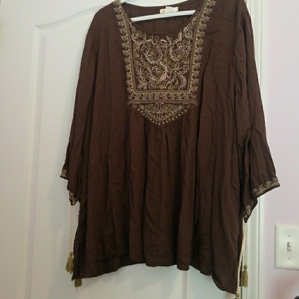 Brown top with green accents